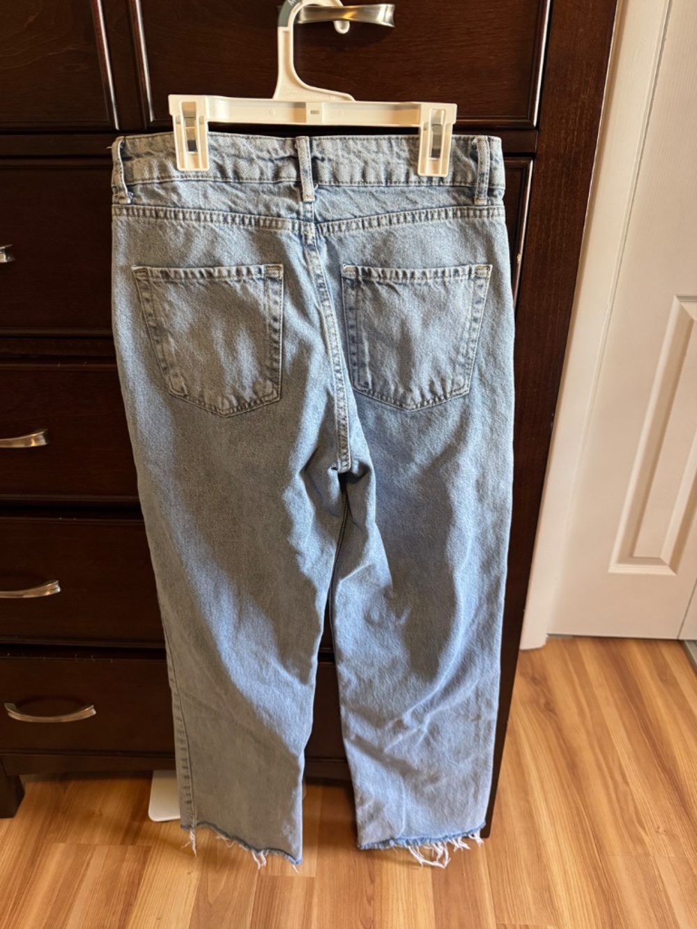 High Waist Straight Leg Jeans - Picture 5 of 6